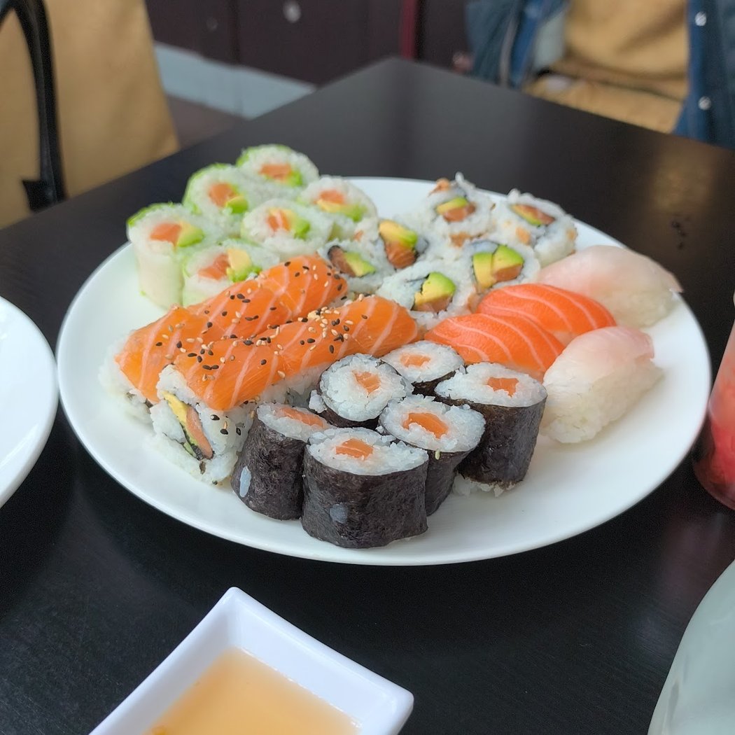 Top Sushi 1